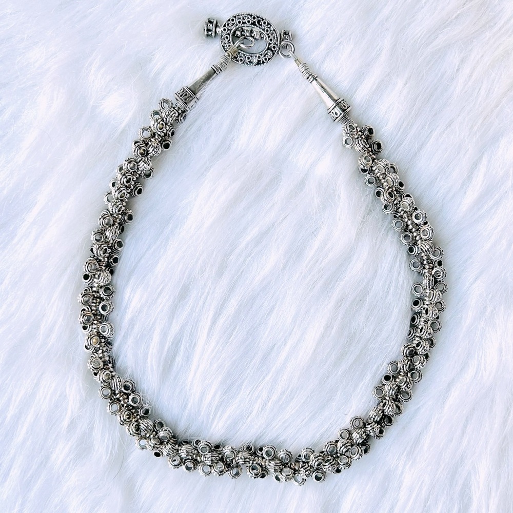 VINTAGE Artisan Handmade Silver Necklace